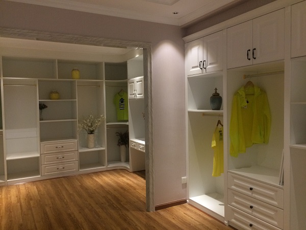 鴻信裝飾 鴻信裝飾